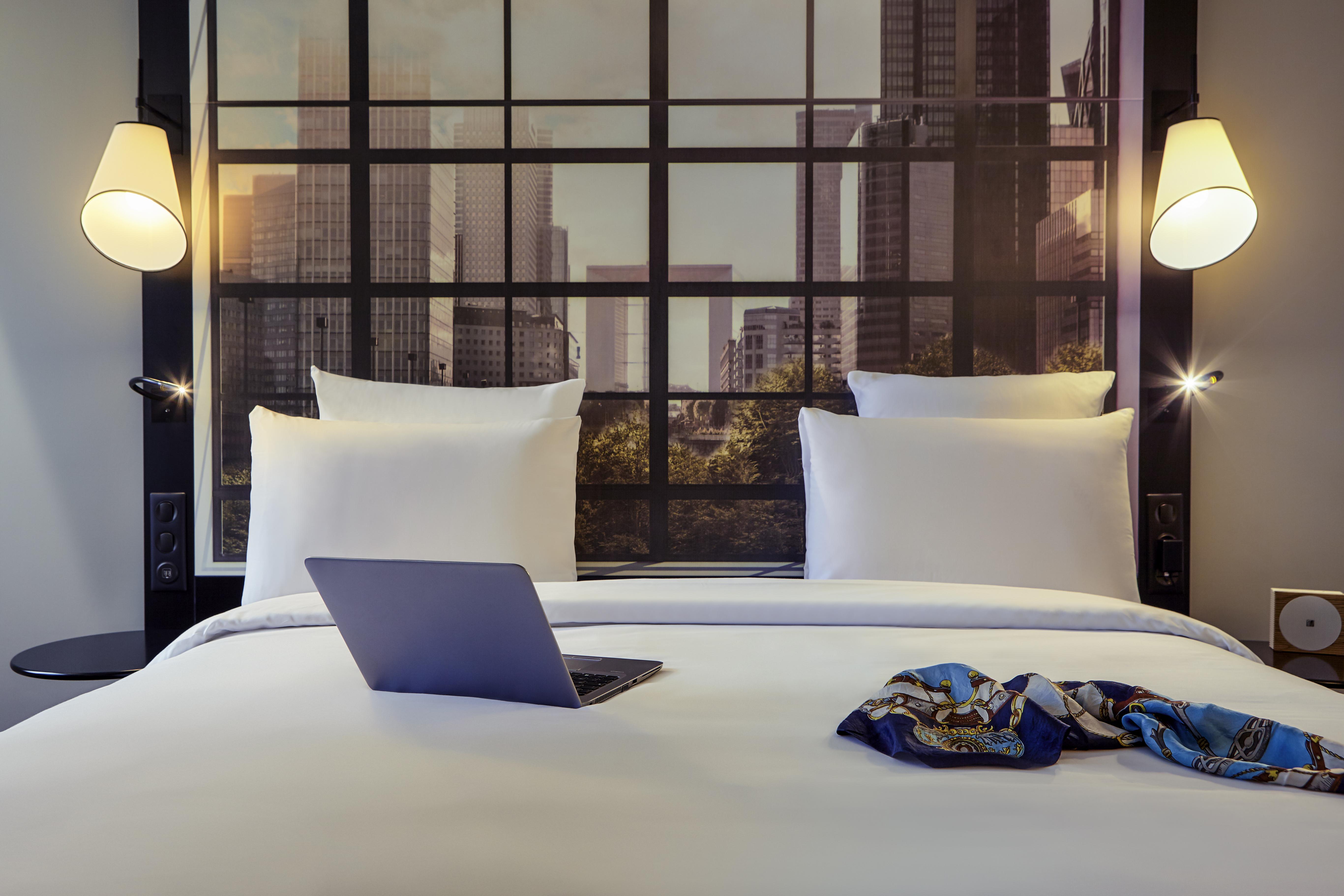 Mercure Paris La Defense Grande Arche Нантер Екстериор снимка