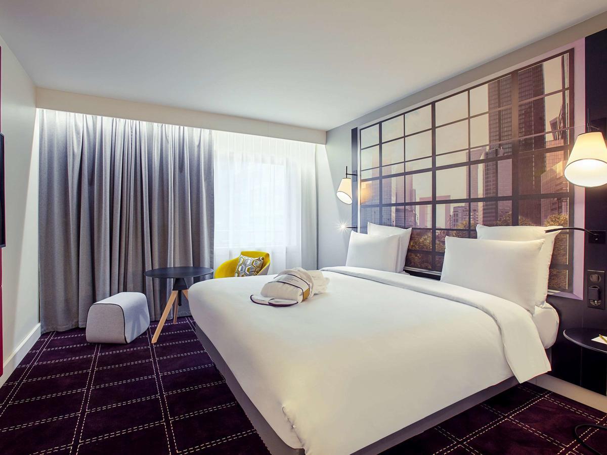 Mercure Paris La Defense Grande Arche Нантер Екстериор снимка
